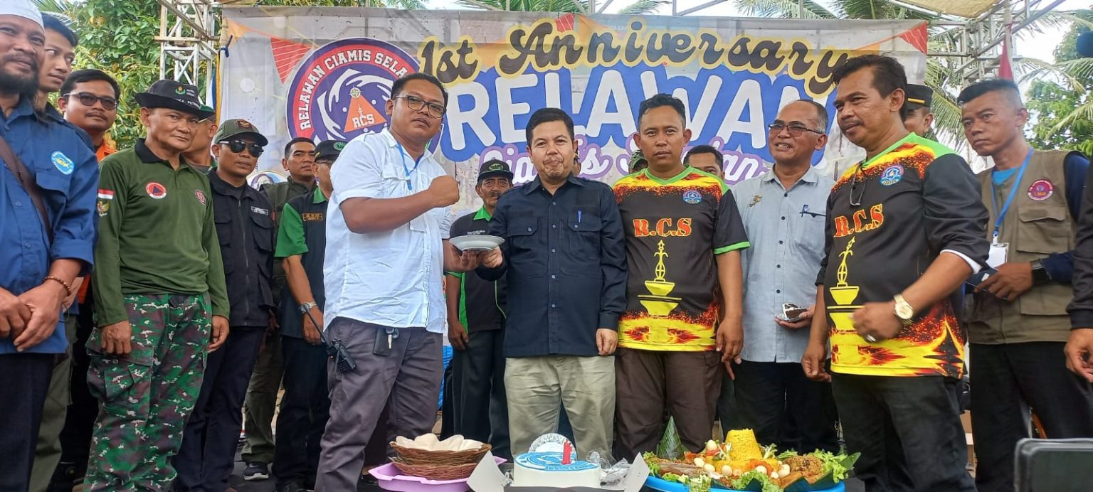 RCS Rayakan Anniversary Ke-1, Diisi dengan Kegiatan Sosial dan Live Musik Bersama RMK Radio Pamarican.