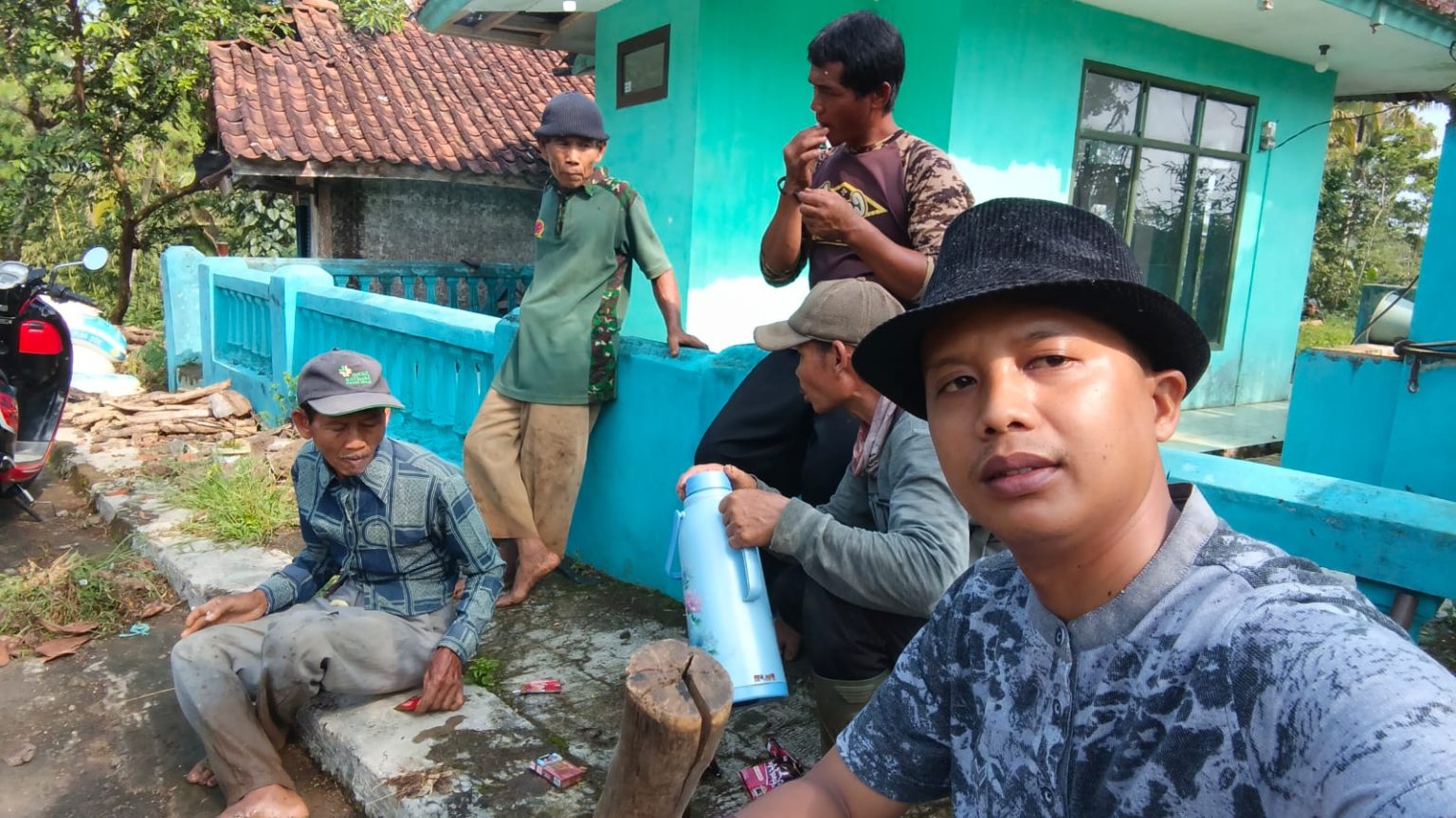 Desa Sukamanah Cigalontang Bikin Gebrakan “Gemah Ripah” Gerakan Sukamanah Bersih Sampah