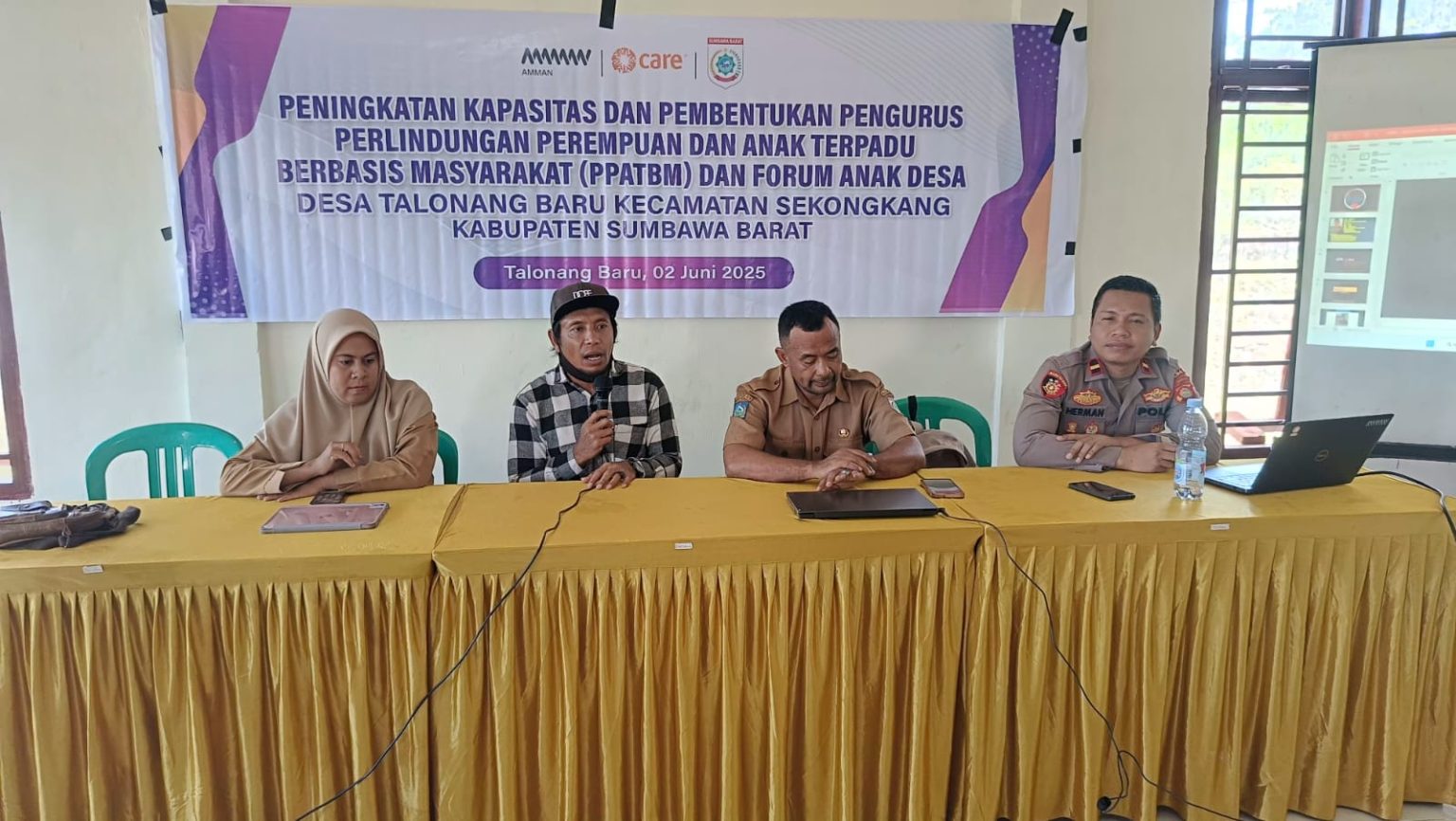 Kapolsek Sekongkang Berikan Sosialisasi Peningkatan Kapasitas Dan Pembentukan PPATBM Dan Forum Anak Desa