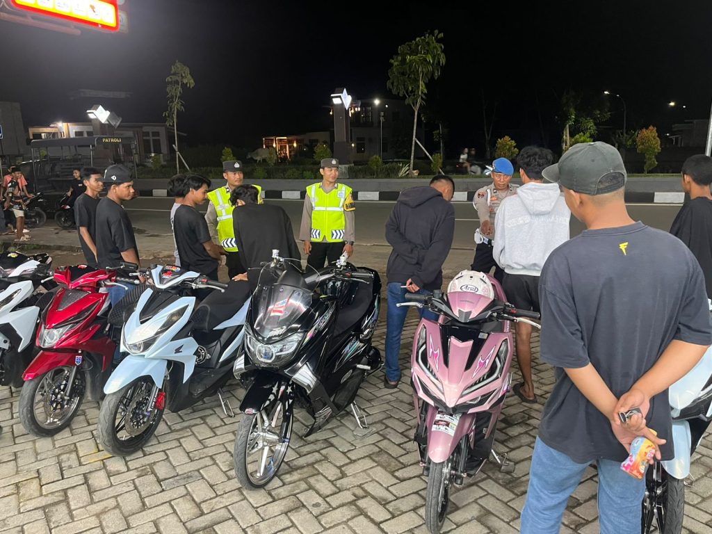 Polres Sumbawa Barat Ajak Pemuda Jaga Keamanan Lingkungan, Tidak Nongkrong Hingga Larut Malam