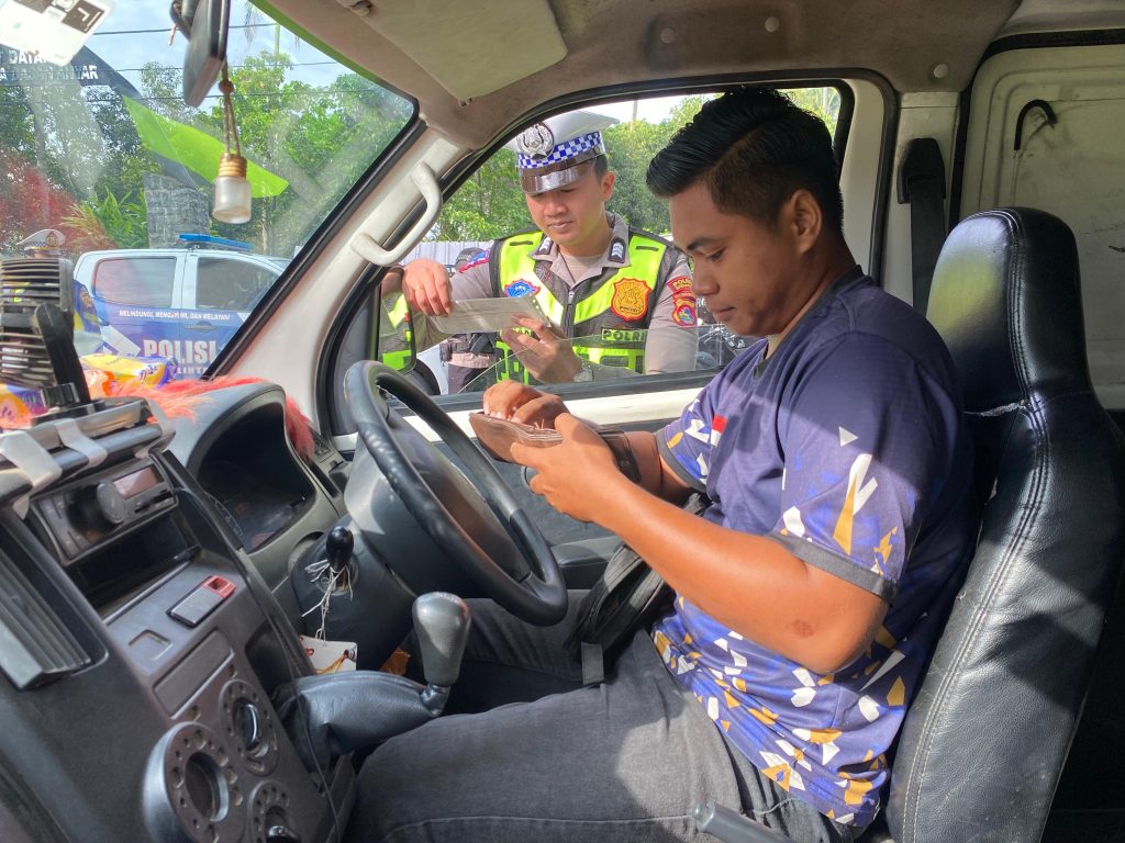 Operasi Keselamatan Rinjani 2026 Masuk Hari ke-8, Warga Sumbawa Barat Makin Tertib di Jalan