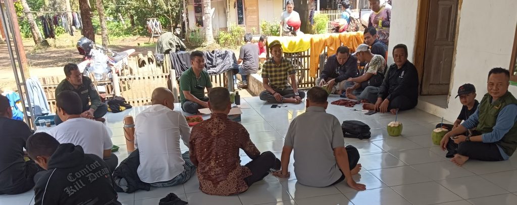 Kades Mekarsari Ikut Dampingi Bupati CNY survei lapangan untuk Sekolah Rakyat dan Bangun Jalan