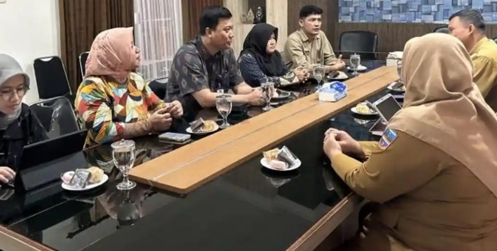 DPRD Pangandaran Gandeng Kemenkum Jabar Bahas Raperda BUMD dan Ketertiban Umum